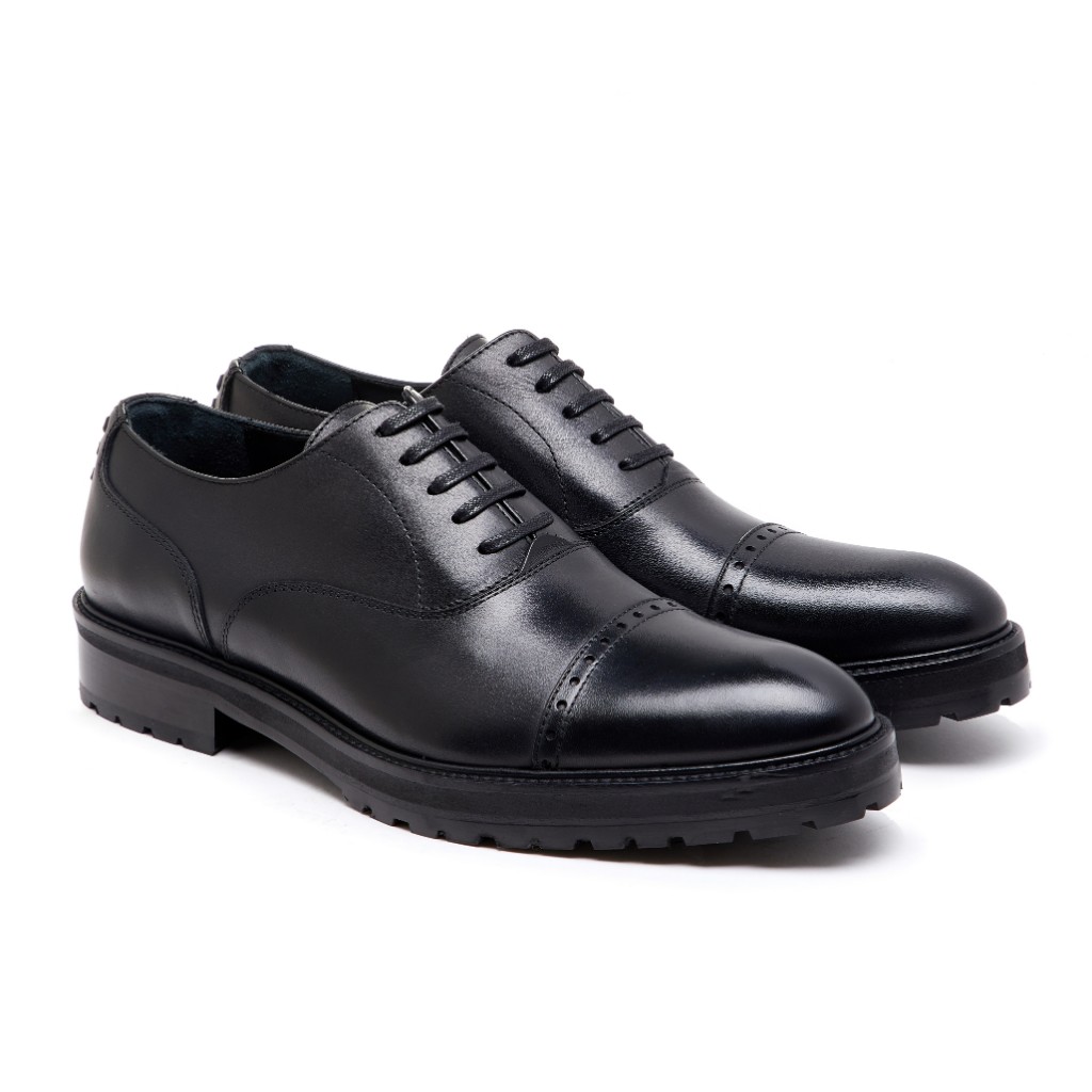 Oliver Oxford Black 2